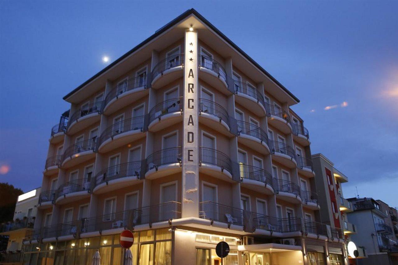 Arcade Hotel 3*